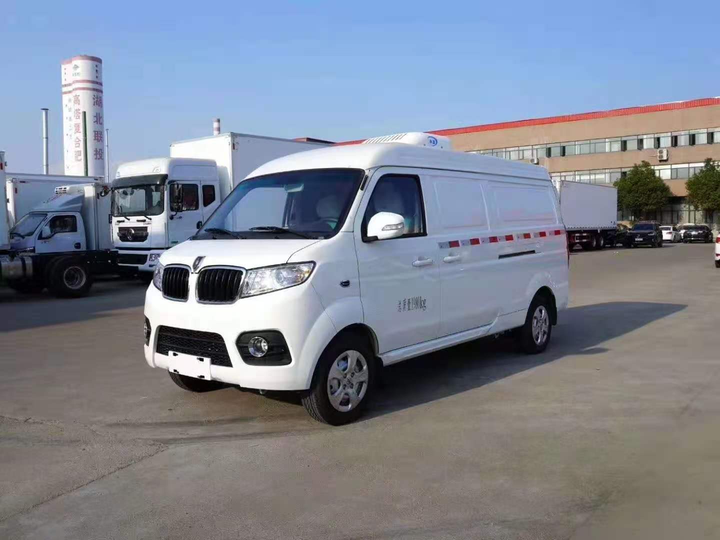 金杯海狮X30L冷藏车（容积3立方）